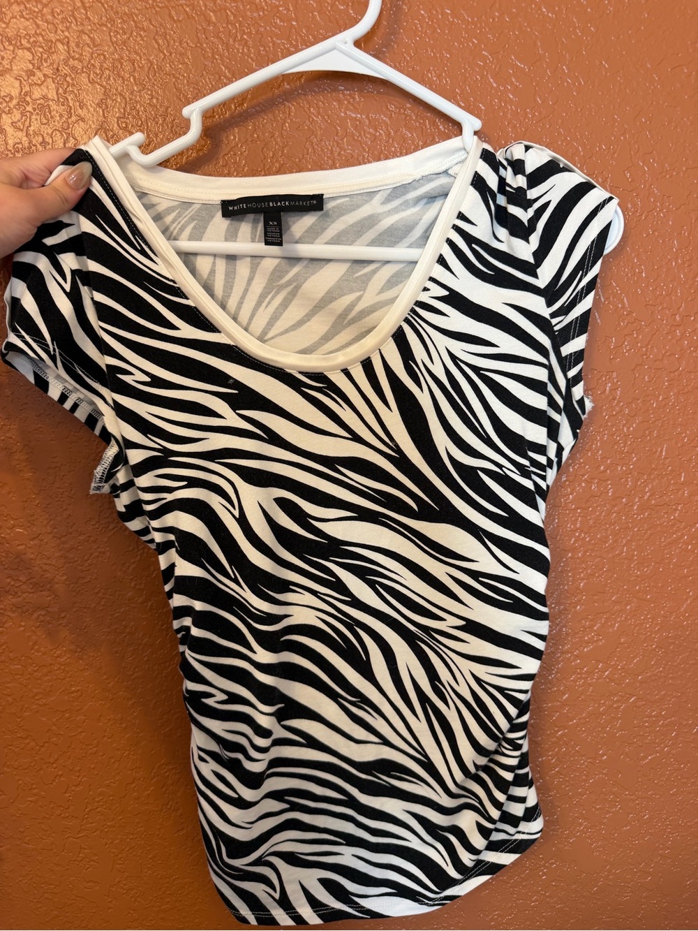 White House Black Market Black and White Zebra Scoop Neck Tee